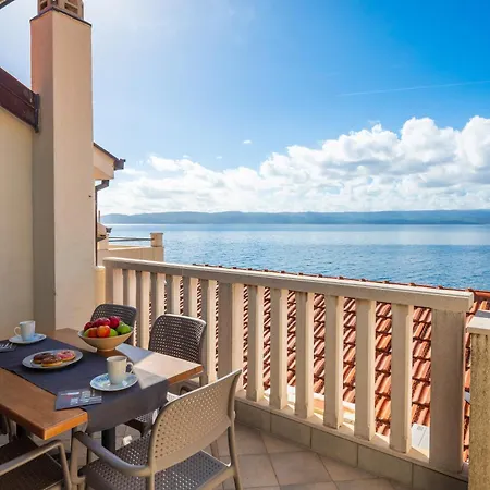 Beach Porat Aparthotel Pisak