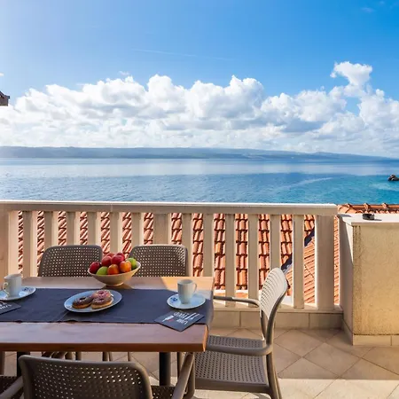 Beach Porat 3* Pisak