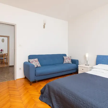 Aparthotel Porat