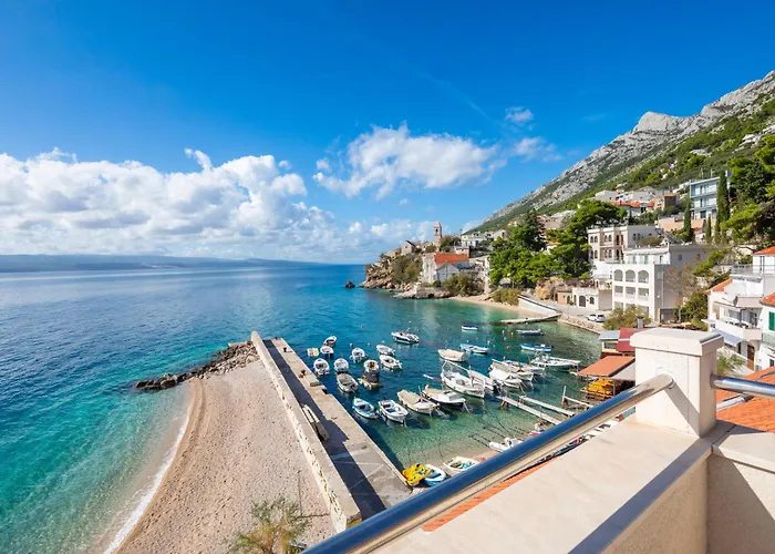 Beach Porat 3*