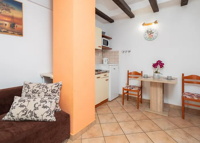 Lejlighedshotel Beach Porat 3*
